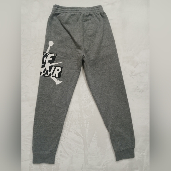 Nike Kids Gray Pajama Bottoms - Picture 8 of 12